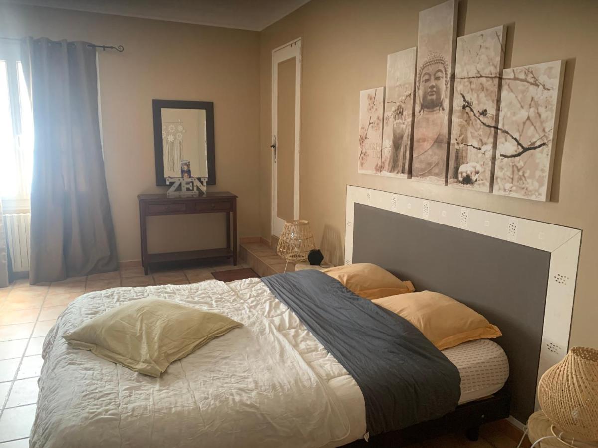 Bed and Breakfast Bastide Du Bonheur Saint Donat Греу-ле-Бэн Экстерьер фото