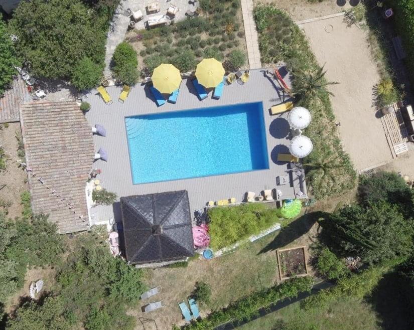 Bed and Breakfast Bastide Du Bonheur Saint Donat Греу-ле-Бэн Экстерьер фото