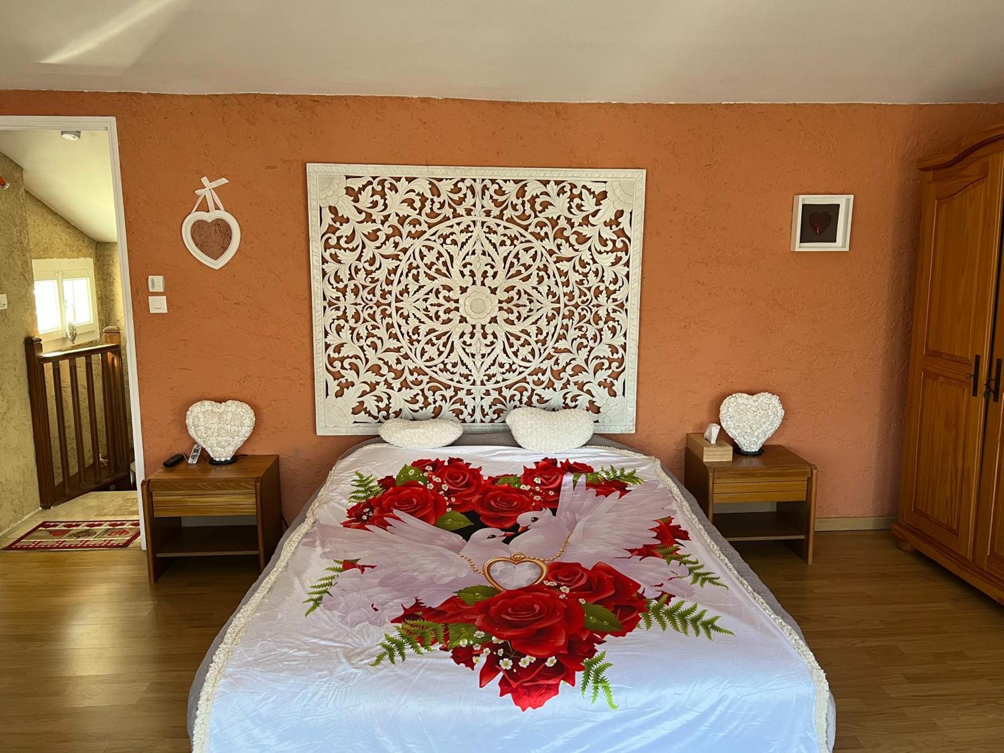 Bed and Breakfast Bastide Du Bonheur Saint Donat Греу-ле-Бэн Экстерьер фото